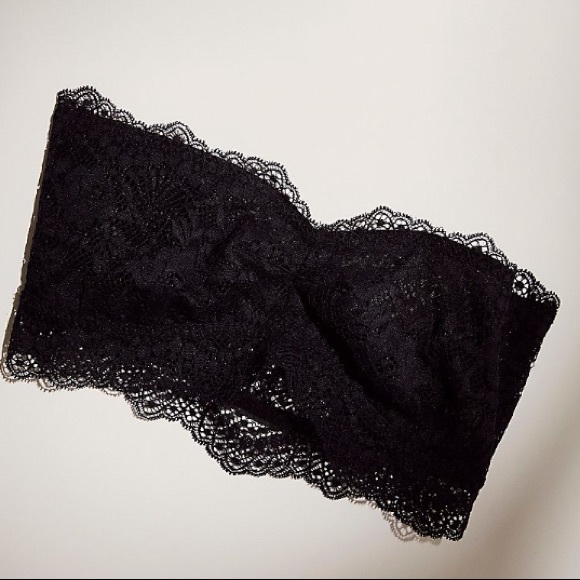 FREE PEOPLE INTIMATELY LACE BANDEAU BRALETTE SCALLOP DETAILS IN BLACK SIZE S - Picture 3 of 10